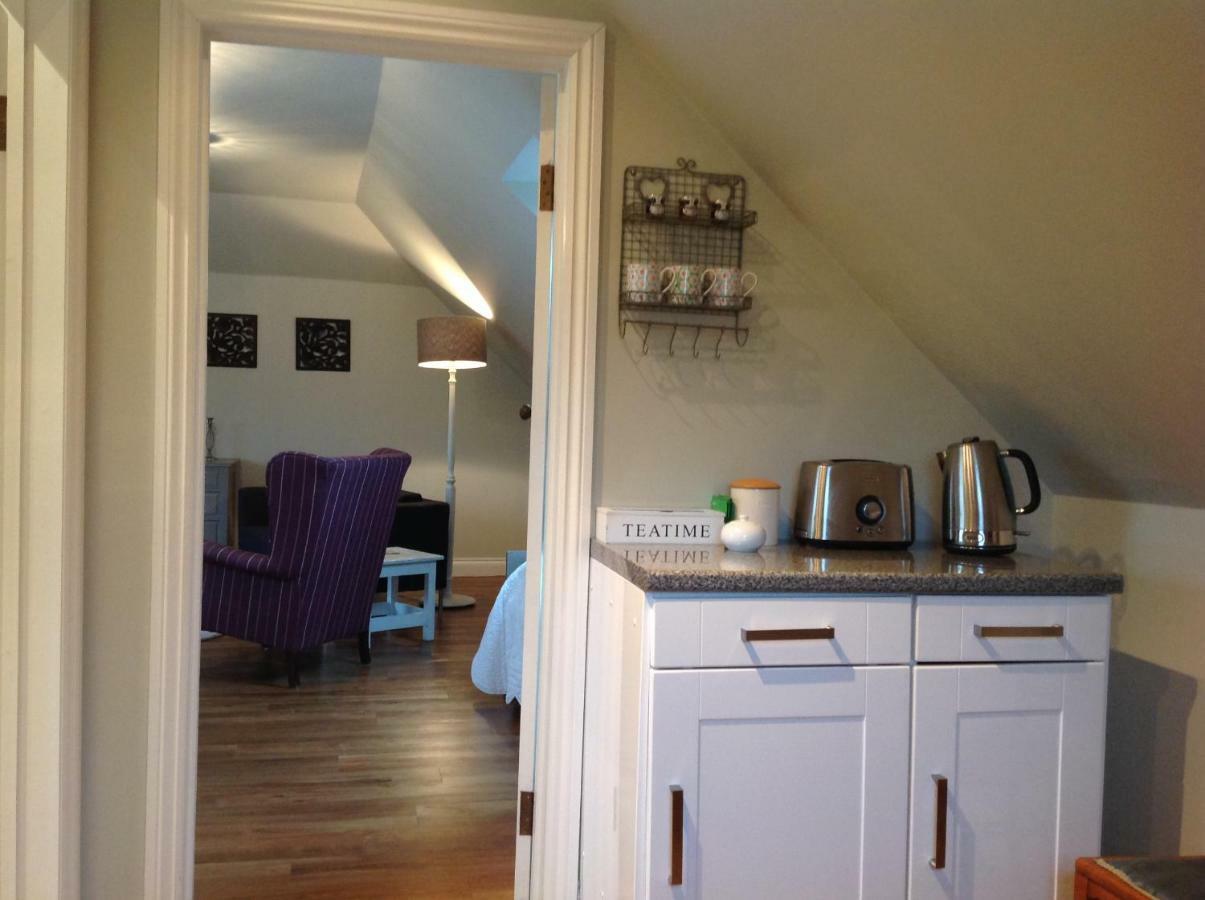 Field Cottage B&B Haywards Heath Exteriör bild